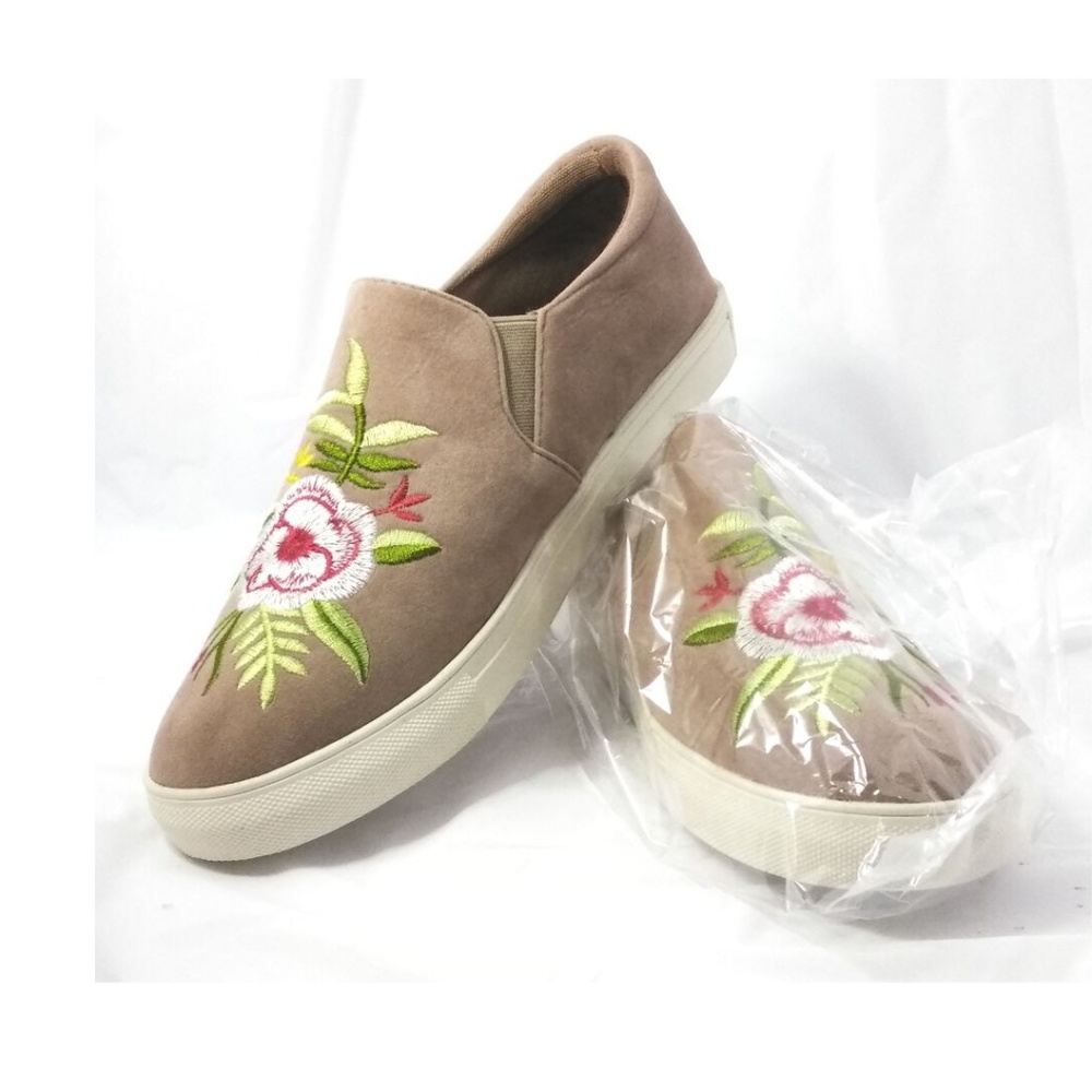 Ladies Forever Size 8 1/2 And 10 Shoes